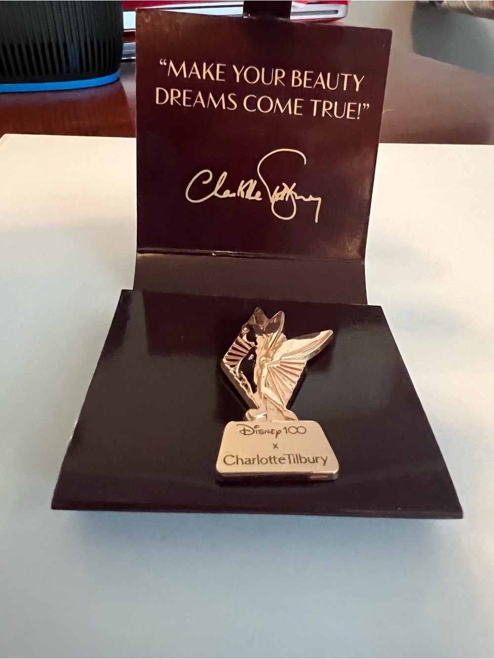 Charlotte Tilbury x Disney100 Gold  Tinkerbell pin